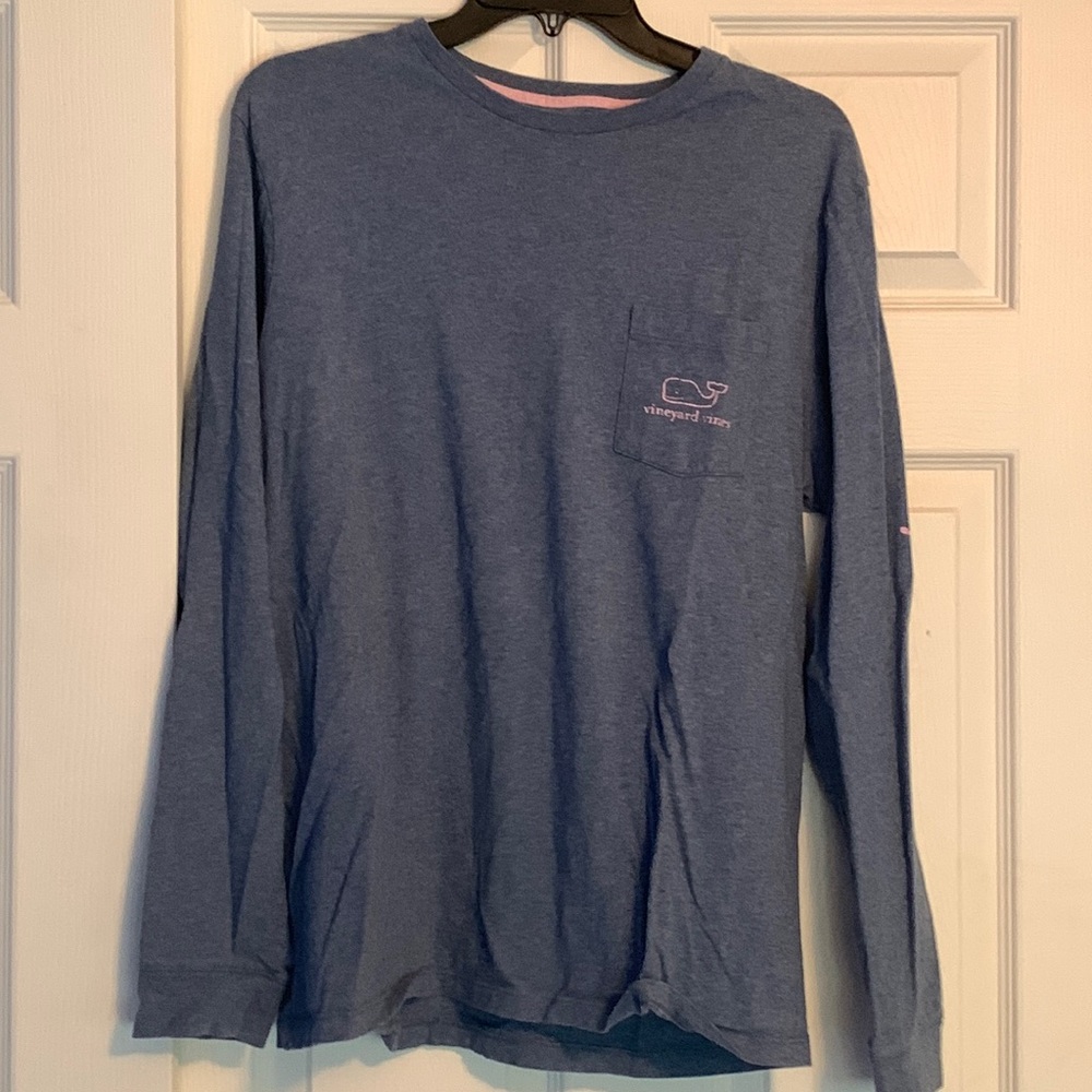 Vineyard Vines long sleeve size medium